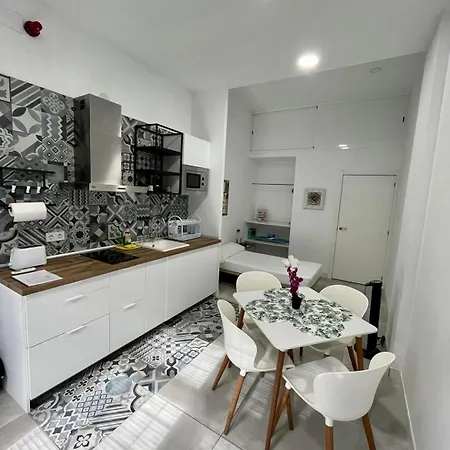 El Mosaico Apartment *